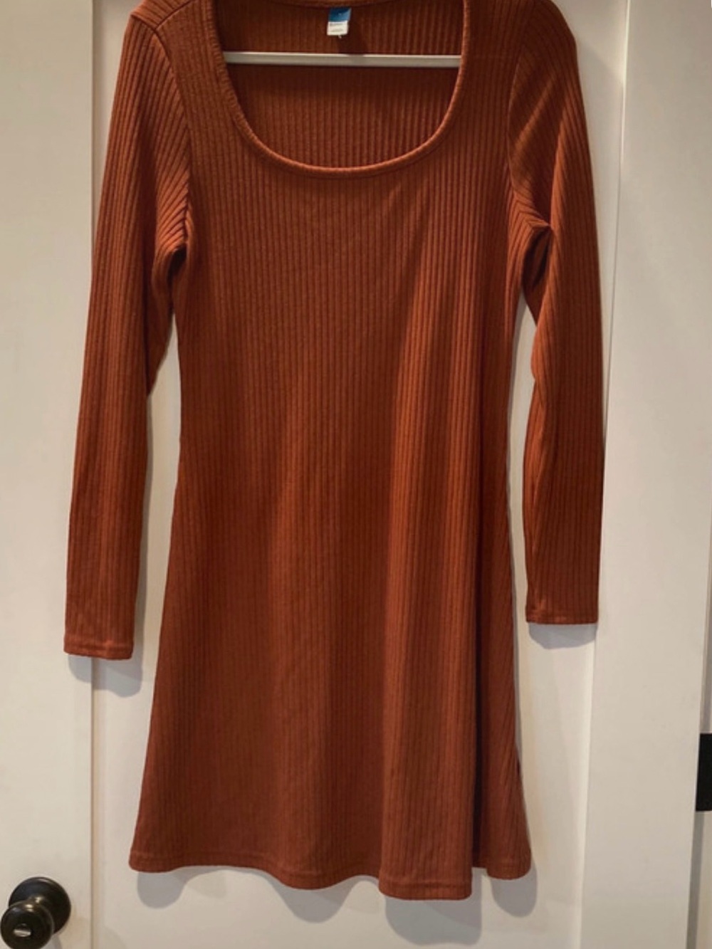 Old Navy Ribbed Scoop Neck Long Sleeve Dress – Rust – Size Medium